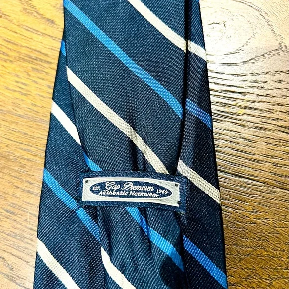 Tie - Picture 2 of 2
